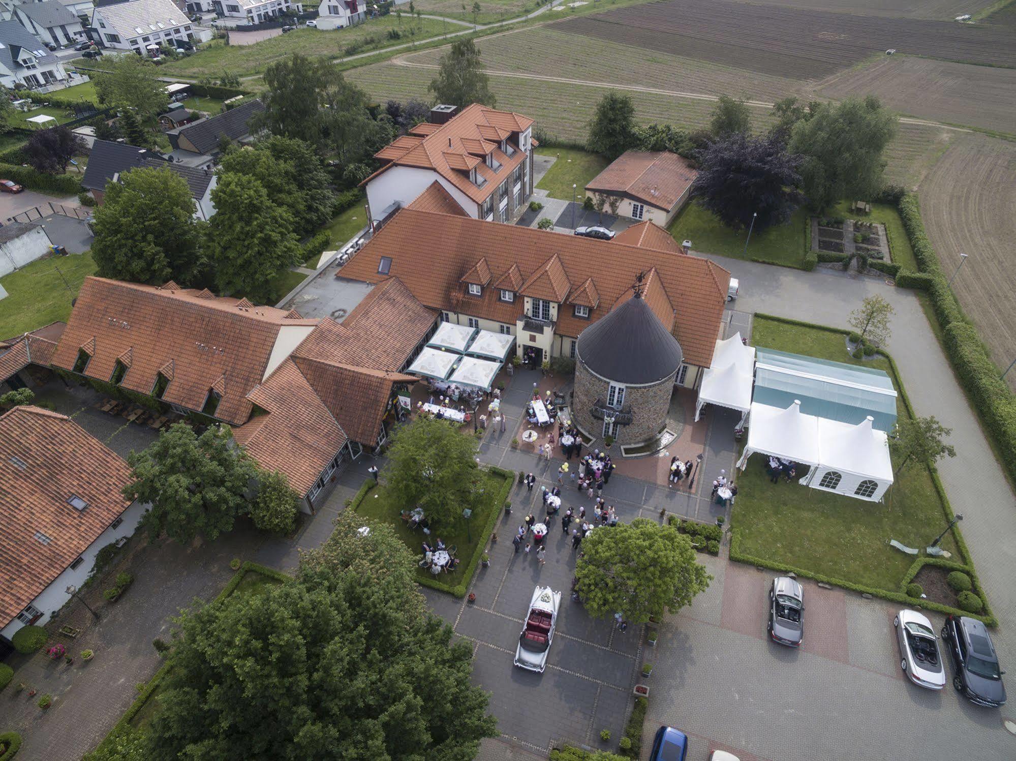 Hotel Landgut Ramshof Willich Exterior foto